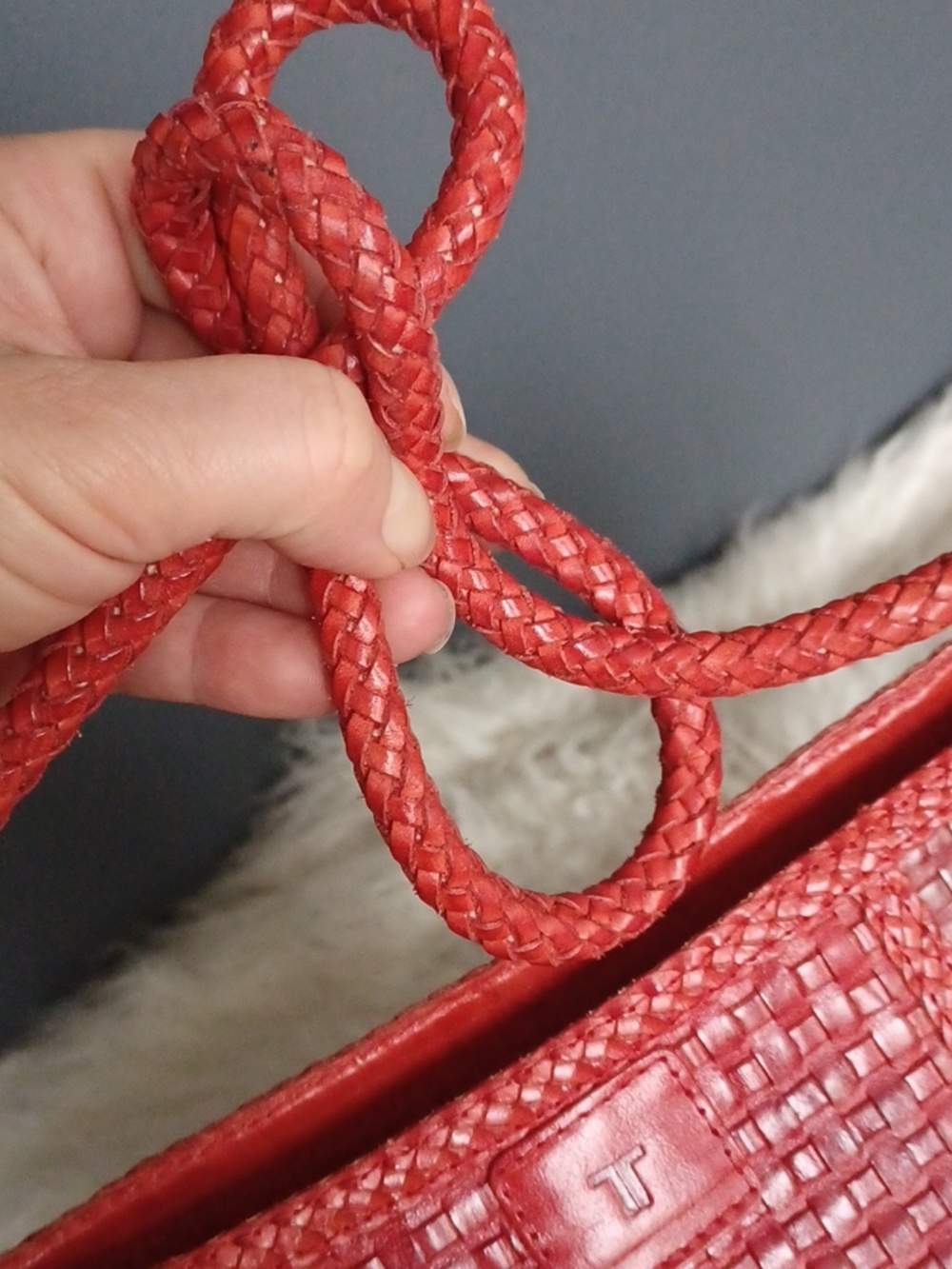 Woven Brazilian Leather Shoulder Bag - Picture 9 of 16